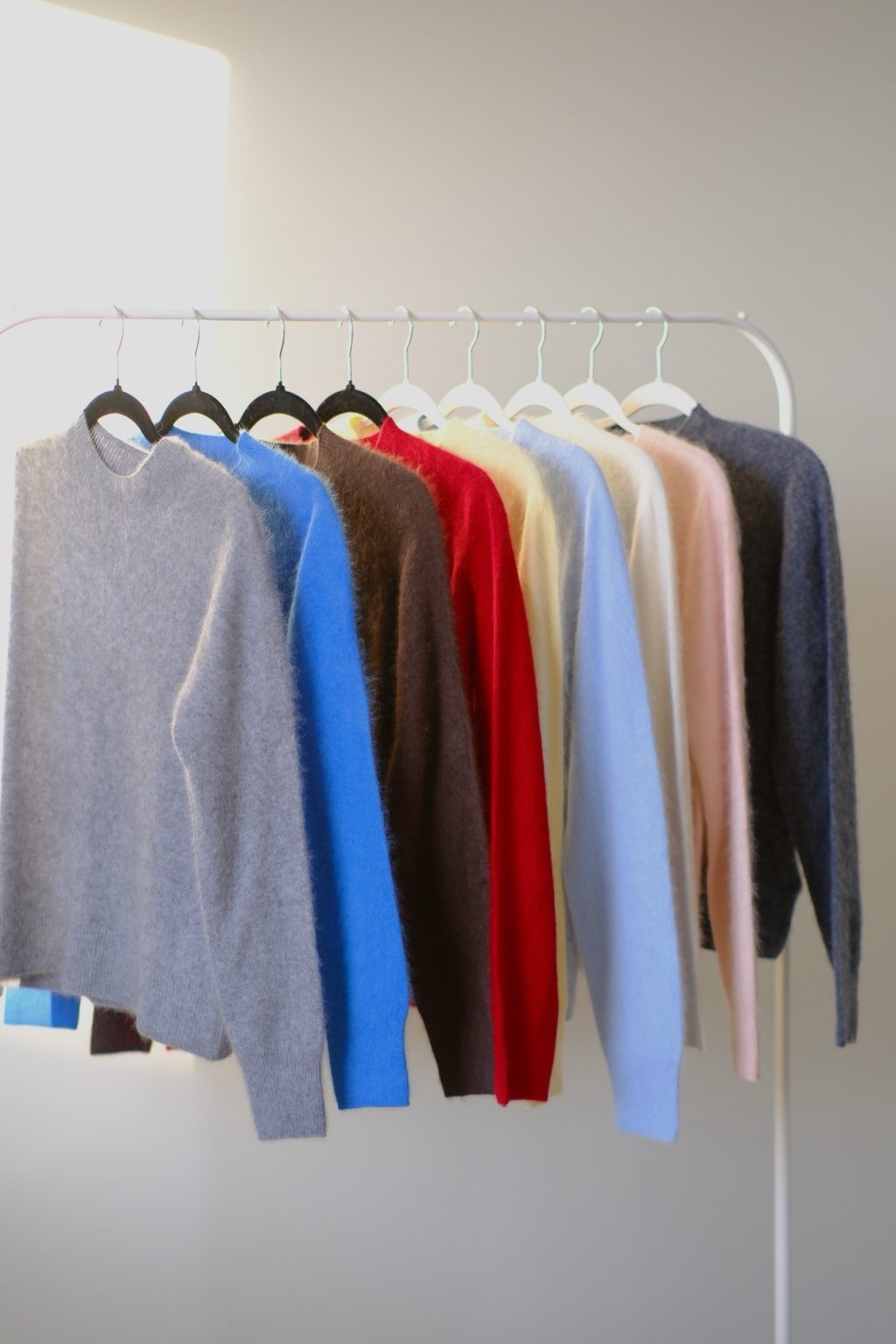 Cashmere sweater — All colors